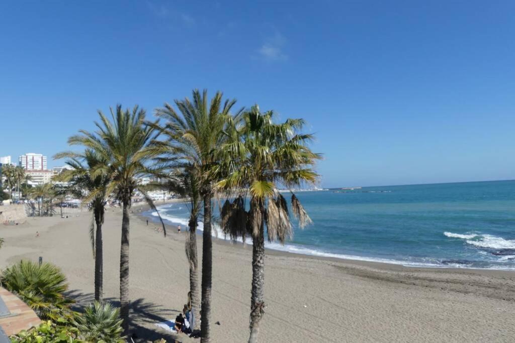Holiday Rentals Piscina, Playa Parking A 5 Min Caminando Del Puerto De Benalmádena Buitenkant foto