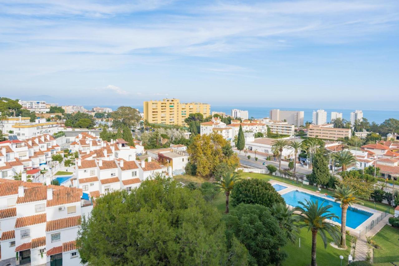 Holiday Rentals Piscina, Playa Parking A 5 Min Caminando Del Puerto De Benalmádena Buitenkant foto