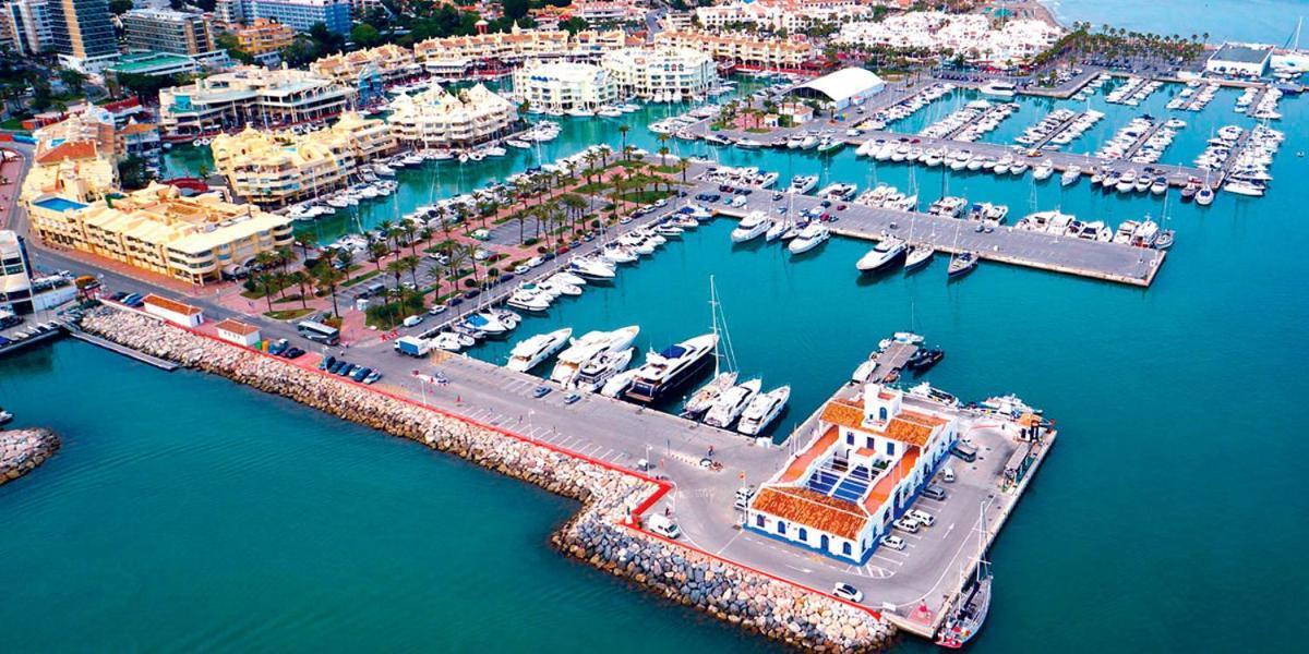 Holiday Rentals Piscina, Playa Parking A 5 Min Caminando Del Puerto De Benalmádena Buitenkant foto